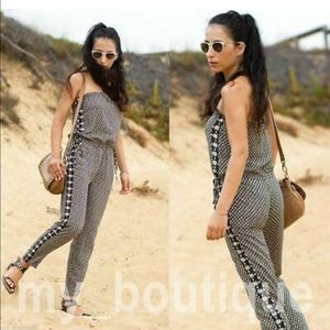 Zara black / white print sleeveless jumpsuit